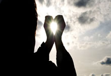 于帕梅卡诺伤缺6周，拜仁欧冠半决赛能否等来他.